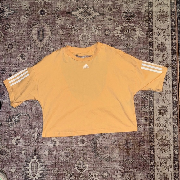 Adidas Women's Short Sleeve Tee Open Back Size Medium EUC - Picture 3 of 5